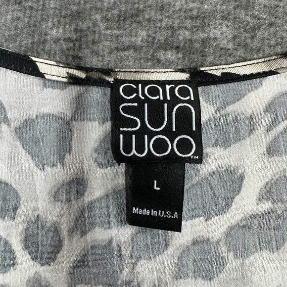 Clara Sun Woo Top Womens Large Animal Print 3/4 Sleeve Ruffle V Neck Slit - Picture 4 of 6